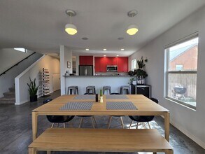 2180 W Alameda St in Santa Fe, NM - Building Photo - Building Photo