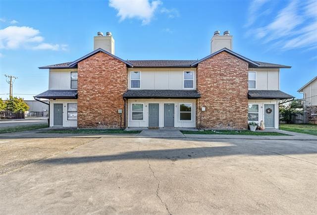 property at 730 Bluebonnet Dr