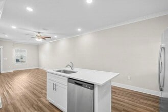 284 N Sand Palm Rd in Freeport, FL - Building Photo - Building Photo