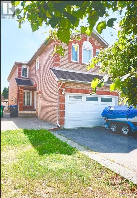 88 Tumbleweed Trail in Brampton, ON - Building Photo