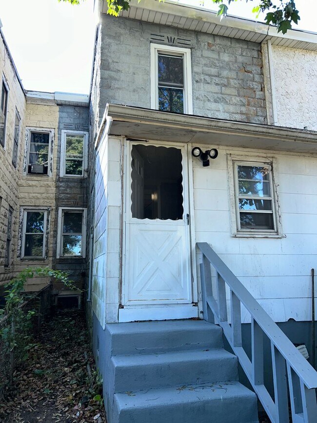 126 D'Arcy Ave in Hamilton Township, NJ - Building Photo - Building Photo