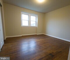2528 Iverson St in Temple Hills, MD - Building Photo