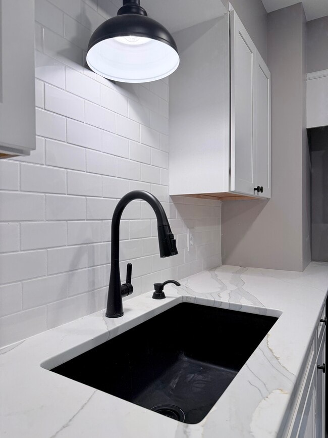 34 Bakerdale Rd in Rochester, NY - Building Photo - Building Photo