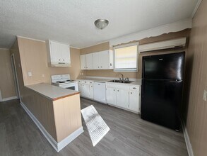 2913 Ladd Springs Rd SE in Old Fort, TN - Building Photo - Building Photo