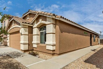 8431 S Egyptian Dr in Tucson, AZ - Building Photo - Building Photo
