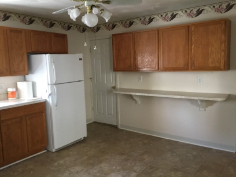 114 Church St in Frankfort, NY - Building Photo