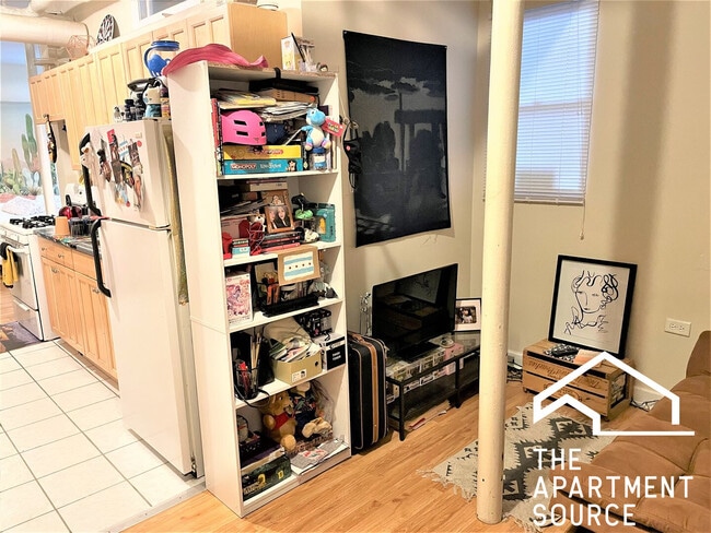 property at 4400 N Winchester Ave