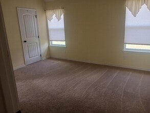 5404 Lake View Dr in Granbury, TX - Building Photo - Building Photo