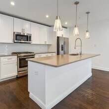 1022 S 2nd St in Philadelphia, PA - Building Photo - Building Photo