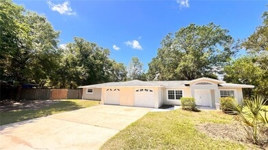 611 Charles Ave in Orange City, FL - Building Photo - Building Photo
