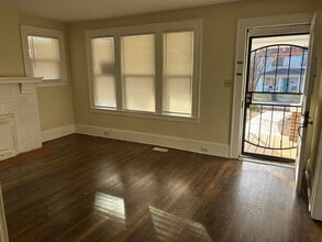 2939 Bon Air Ave in Winston-Salem, NC - Foto de edificio - Building Photo