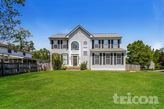 property at 2555 Winslow Ct