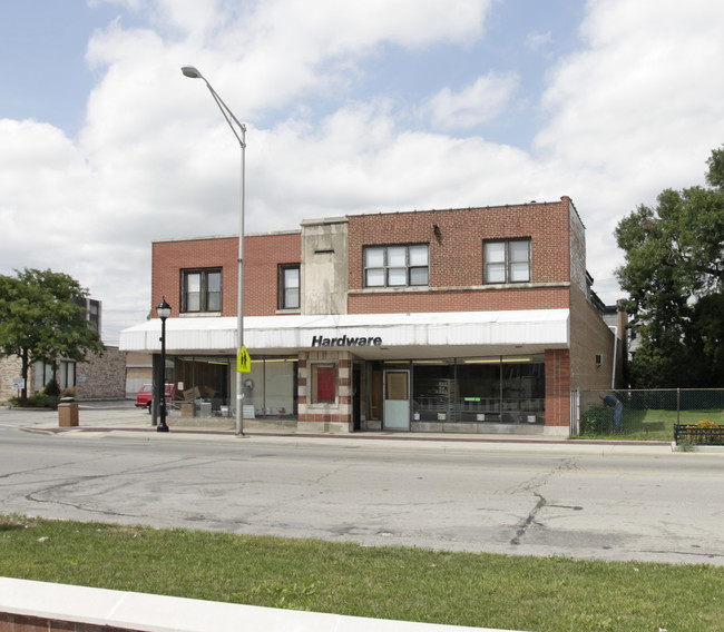 8314-8324 W Grand Ave in River Grove, IL - Building Photo - Building Photo