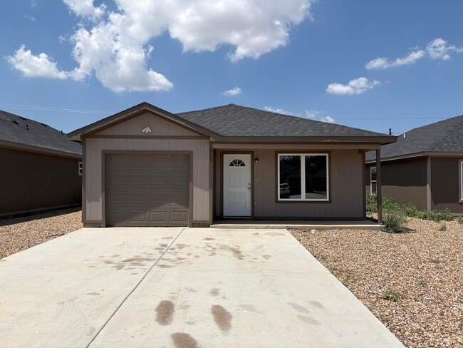 property at 2921 E Cornell St