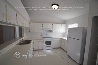 1803 Landside Dr in Valrico, FL - Building Photo - Building Photo