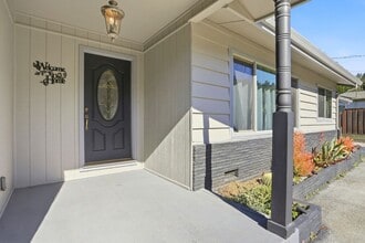 610 Carr Ave in Aromas, CA - Building Photo - Building Photo