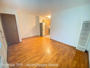 1320 Highland St in Columbus, OH - Building Photo - Building Photo