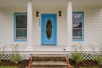 409 Quitman St in Houston, TX - Building Photo - Building Photo
