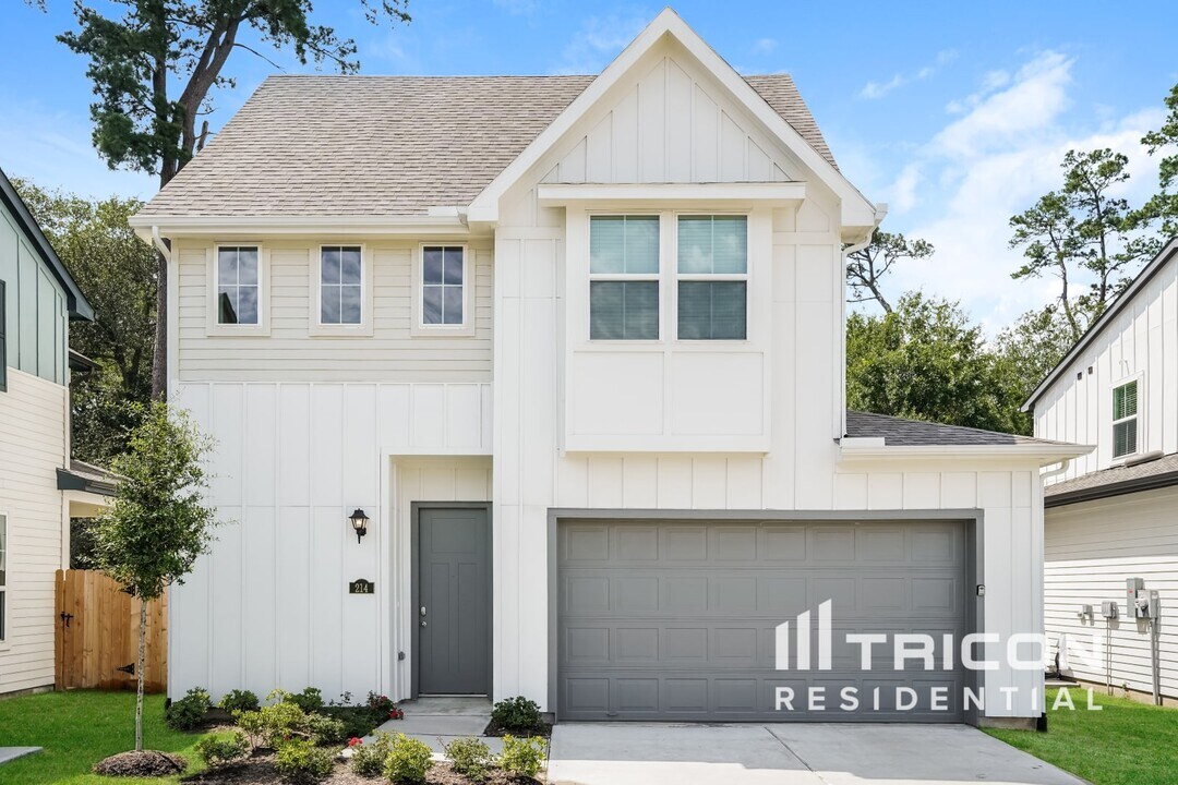 9835 Willow Creek Commerce Dr in Tomball, TX - Building Photo