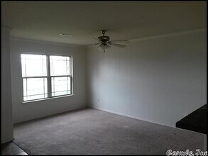 1101 Yarrow Dr in North Little Rock, AR - Building Photo - Building Photo