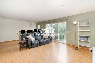 4845 Underwood Ln N in Plymouth, MN - Building Photo - Building Photo