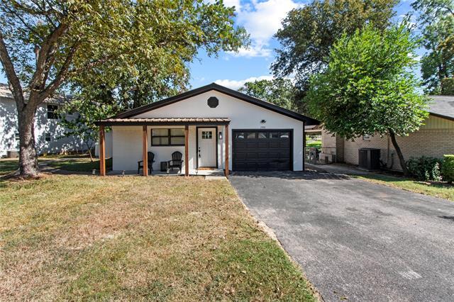 property at 2500 Wildwood Way
