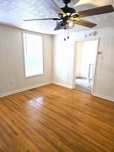 249 W King St in Chambersburg, PA - Building Photo - Building Photo