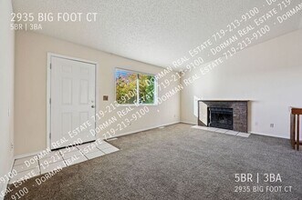 2935 Big Foot Ct in Colorado Springs, CO - Building Photo - Building Photo