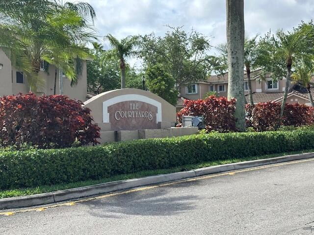 1113 SW 158th Ave in Pembroke Pines, FL - Building Photo - Building Photo