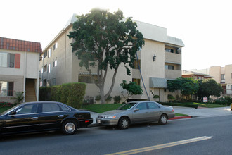 Glenwood Apartments in Glendale, CA - Building Photo - Building Photo