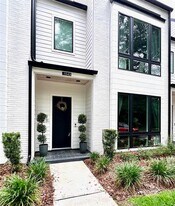 1543 Pine St in Tallahassee, FL - Building Photo