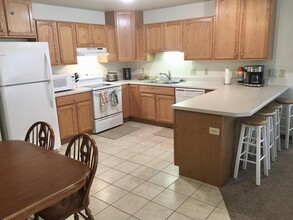 263 Meadowside Dr in Verona, WI - Building Photo - Building Photo