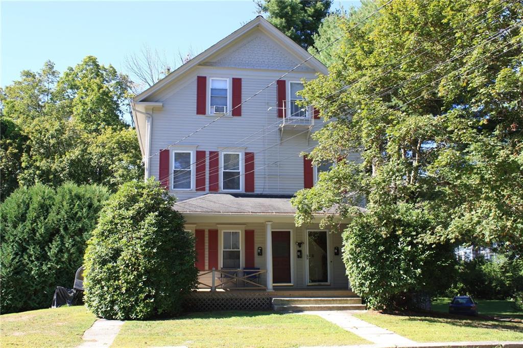 136 Church St in Burrillville, RI - Building Photo