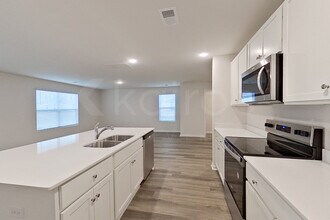 121 Overstreet Way in Springfield, GA - Building Photo - Building Photo