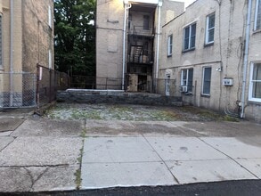 310 Semple St in Pittsburgh, PA - Building Photo - Building Photo