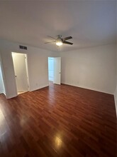 2822 Briarhurst Dr in Houston, TX - Building Photo - Building Photo