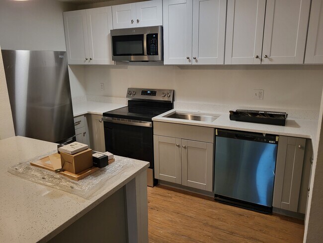 3300 Bridger Trl, Unit 110 in Boulder, CO - Foto de edificio - Building Photo