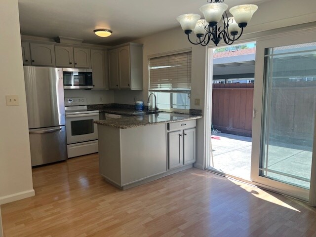 4861 Saginaw Cir in Pleasanton, CA - Building Photo - Building Photo