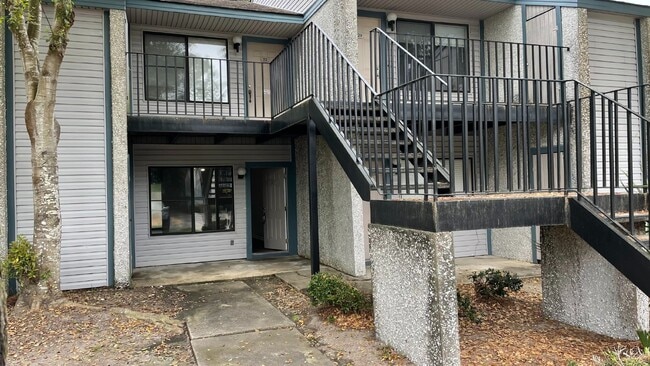 property at 910 Brett Dr