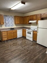 705 Providence Rd in Graham, NC - Building Photo - Building Photo