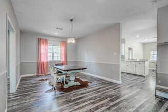 9010 Carousel Ln in Houston, TX - Building Photo - Building Photo