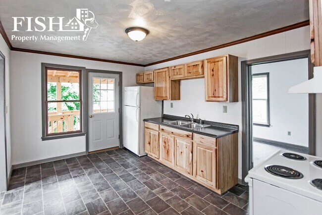 25 Crane Alley-Unit -2 in Lock Haven, PA - Building Photo - Building Photo