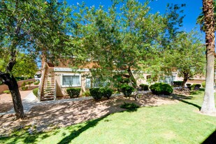 830 Carnegie St in Henderson, NV - Building Photo