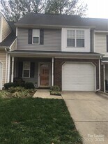 11536 Delores Ferguson Ln in Charlotte, NC - Building Photo