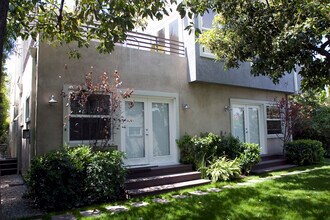 838 N Detroit St, Unit 838 N. Detroit in Los Angeles, CA - Building Photo - Building Photo