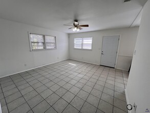 205 Sonja Dr in Warner Robins, GA - Building Photo - Building Photo