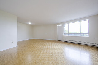 350 The Westmall in Toronto, ON - Building Photo - Building Photo
