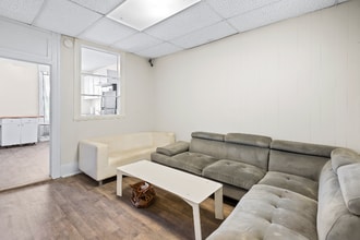 4613 Pimlico Rd in Baltimore, MD - Building Photo - Building Photo