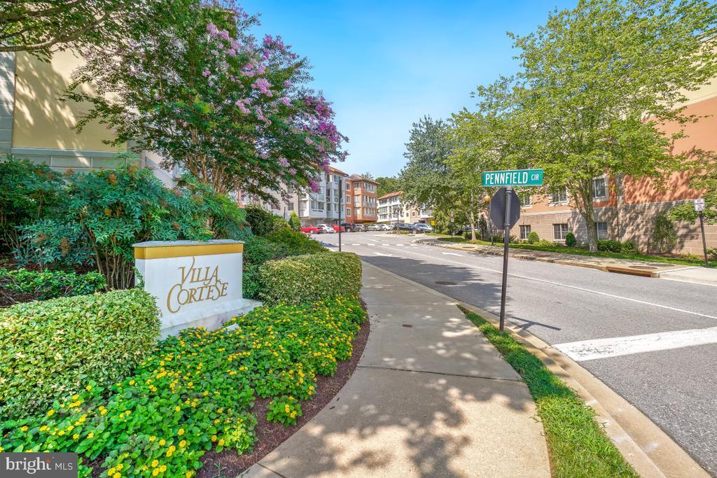 14809 Pennfield Cir in Silver Spring, MD - Building Photo