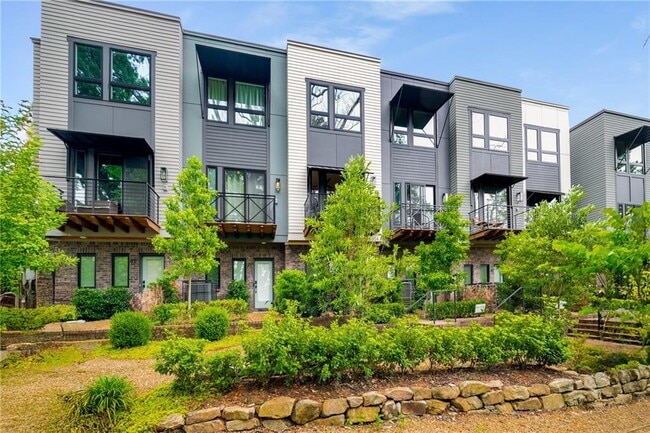 property at 2199 Lenox Rd NE